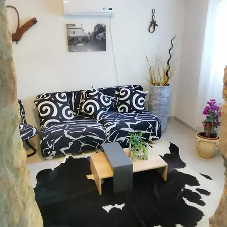 Nyaraló House Vuki *